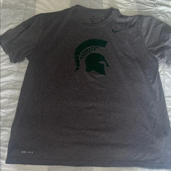 Nike Michigan state DriFit - Picture 1 of 3